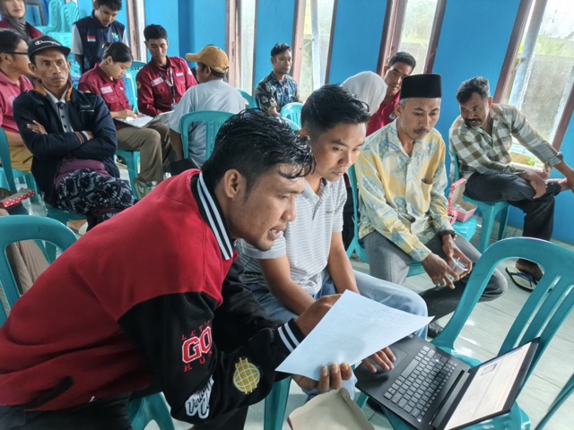Pelatihan Pendataan TekaDesa di Desa Mareje Timur